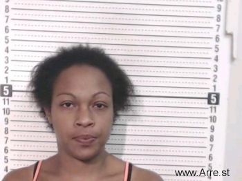 Sheana Lachelle Smith Mugshot