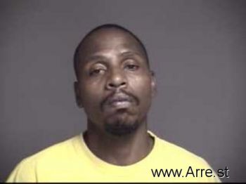 Simon Dcarlos Finch Mugshot