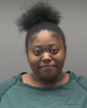 Summer Lataysha Denise Smith Mugshot