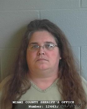 Susan E Robertson Mugshot