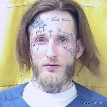 Tyler Andrew Holt Mugshot