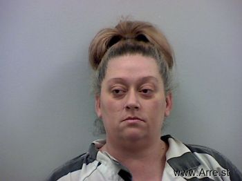 Tara D Sanders Mugshot