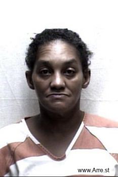 Tracey R Groce Mugshot