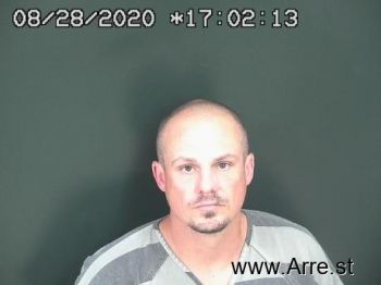 Travis Ryan Burns Mugshot