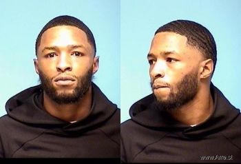 Tyrone R White Mugshot