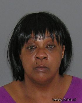 Yvonne  Thompson Mugshot