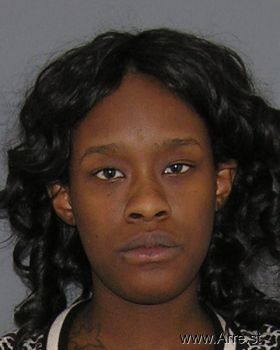 Lashonda  Miller Mugshot