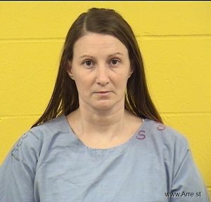 Ashlee Winger Arrest Mugshot