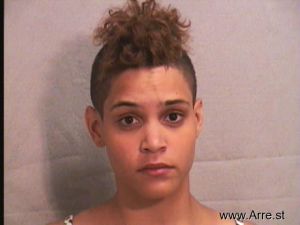 Catia Davis Arrest Mugshot