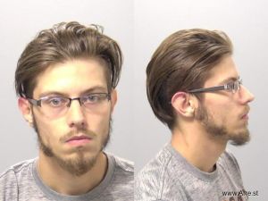 Dairyan Armentrout Arrest Mugshot