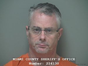 Dennis Fries Jr Arrest Mugshot