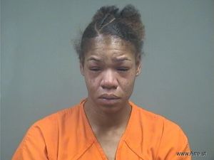 Shaquanna Madison Arrest Mugshot