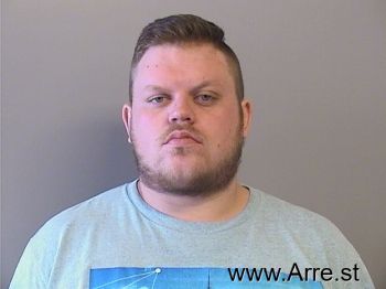 Aaron Lee Mills Mugshot