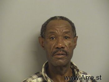 Alvin  Hall Mugshot