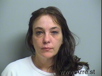 Angela Marie Maddox Mugshot