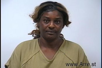 Courtney Llanette Austin Mugshot