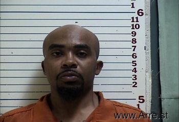 Darryl Mark Curry Jr Mugshot