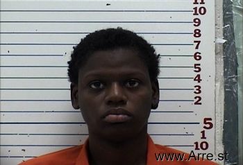 Dejarnette Demetria Aushae Anderson Mugshot