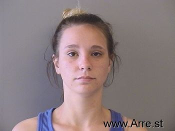 Emily Mae Shelton Mugshot