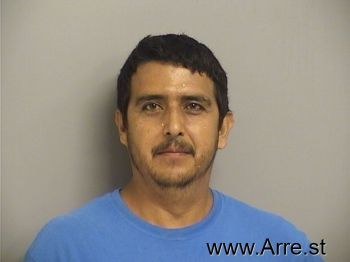 Hugo  Esparza-becerra Mugshot