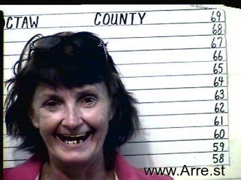 Jennifer Louise Mills Mugshot