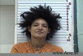 Kalyn Raniece Reyes Mugshot