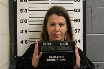 Kerri Marie Holder Mugshot