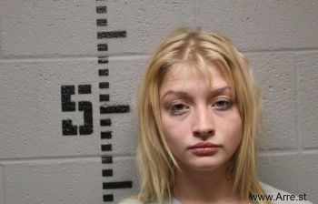 Lilly Mckenzie Nicole Oloizia Mugshot