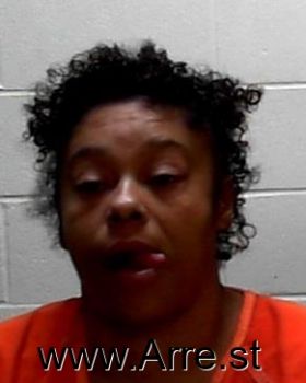 Lorenda  Shaw Mugshot