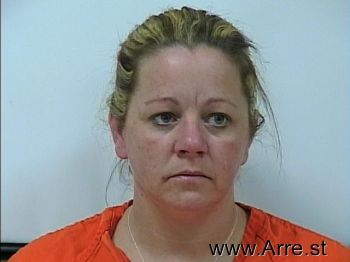 Laura  Jackson Mugshot