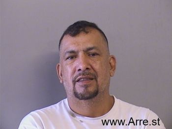 Lauro  Flores Mugshot