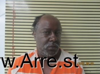 Mentor  Warren Mugshot