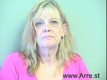 Mary L Martin Mugshot