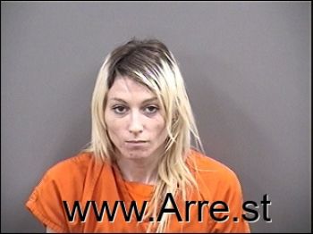 Nicole Suzanne Wade Mugshot