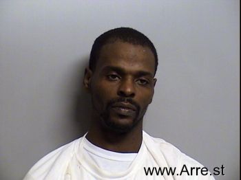 Quavis Larue Miller Mugshot