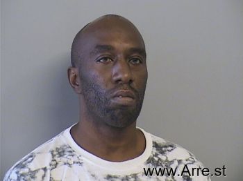 Roderick Dwayne Jones Mugshot