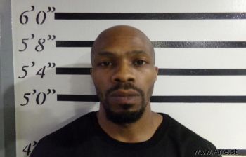 Travis  Banks Mugshot