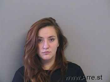 Victoria Quinn Woods Mugshot