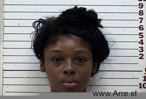 Kiah Bell Arrest Mugshot