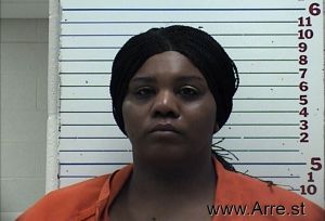 Laquesha Washington Arrest Mugshot