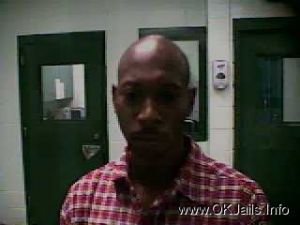 Shannon Davis Arrest Mugshot