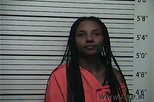 Tamaiya Moore Arrest Mugshot