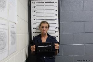 Tonya Tucker Arrest Mugshot