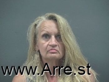 Christina Lewise Savattere Mugshot