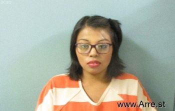 Roslynn Celine Simmons Mugshot