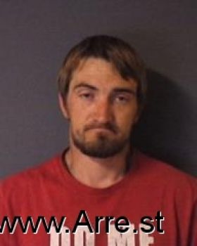 Travis Michal Lake Mugshot