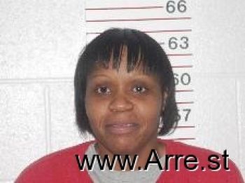 Linda Michelle Abraham Mugshot