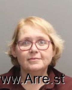 Danielle Cox Arrest Mugshot