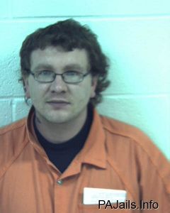 Justin Davis Arrest Mugshot