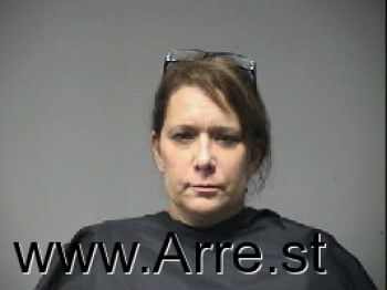 Amy Ilona Heinselman Mugshot